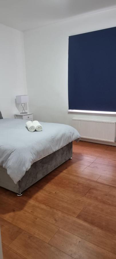 Cricklewood Broadway Guest Home 런던 외부 사진